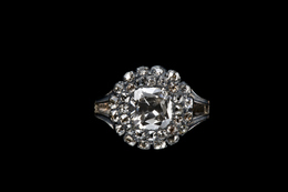 Cluster Ring| |Search Collection | The National Museum of
